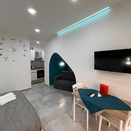 Holiday Home Number 8 Наполи Екстериор снимка